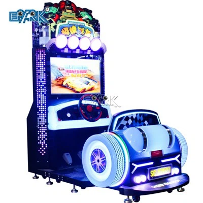 Simulator de conducere cu monede pentru carul de viteză